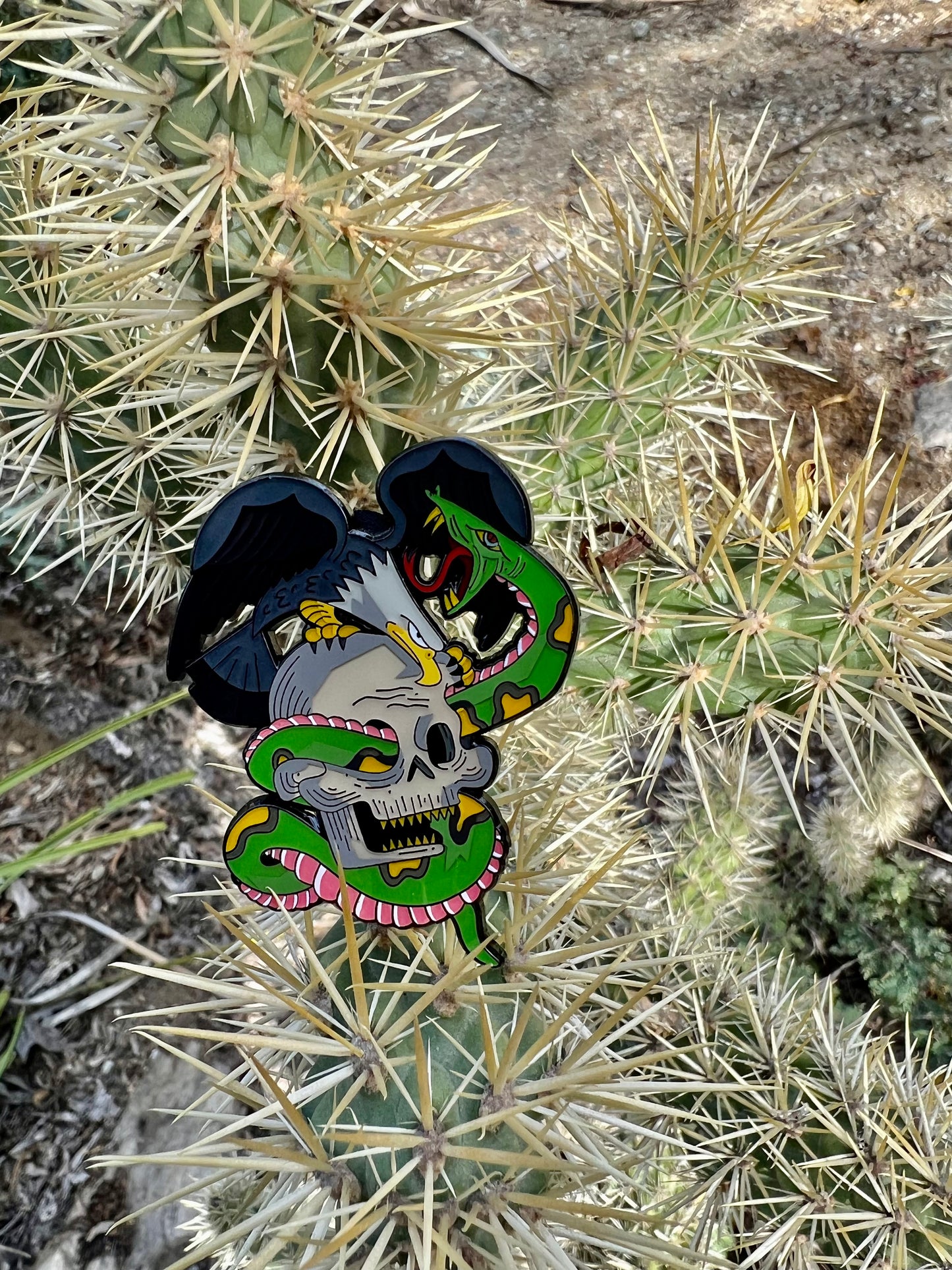 Eagle pin
