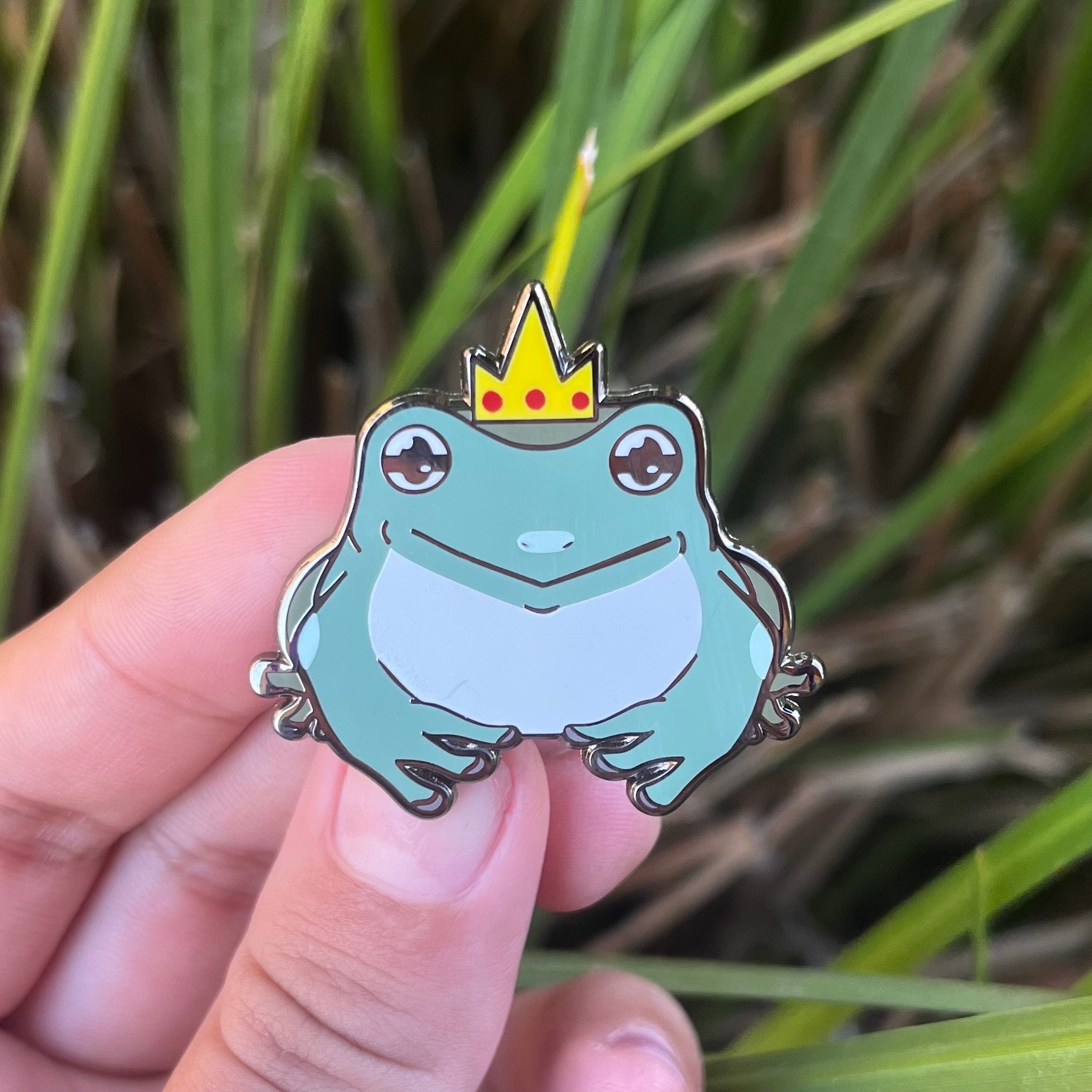 King Frog enamel pin